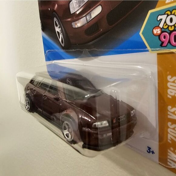 94 Audi Avant RS2 RS 2 Station Wagon Hot Wheels Factory Fresh 2024 Hotwheels - Picture 4 of 5